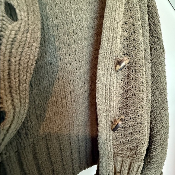 Pink Rose Olive Green Cropped Women's Cardigan, Large, EUC - Picture 4 of 6